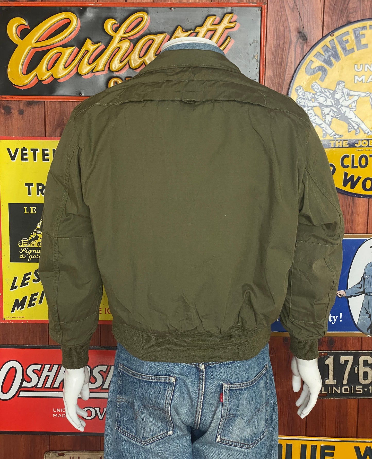 Vintage 1989 Cold Weather Military Bomber - Size Large Short | Authentic Military Style