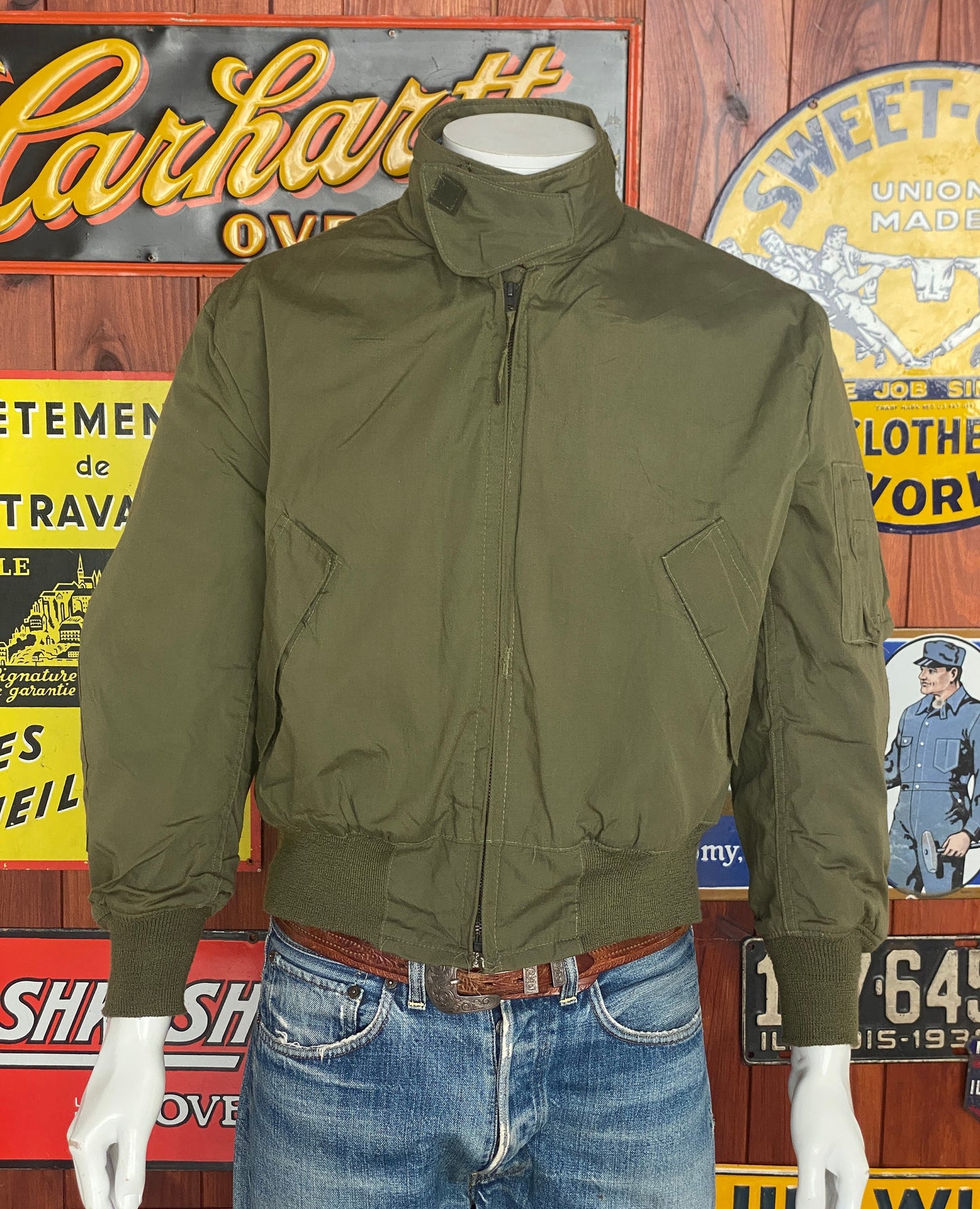 Vintage 1989 Cold Weather Military Bomber - Size Large Short | Authentic Military Style