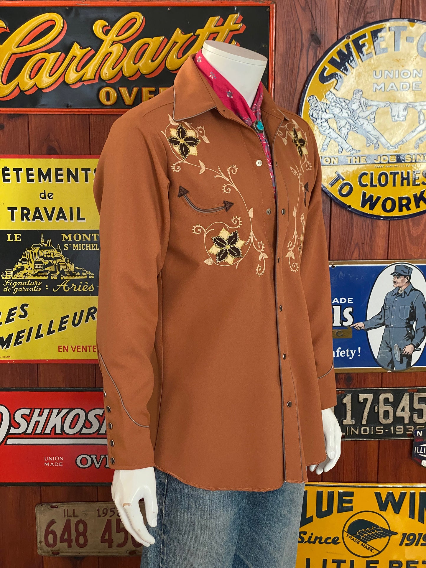 Size Med. Vintage 70s embroidered H Bar C western shirt