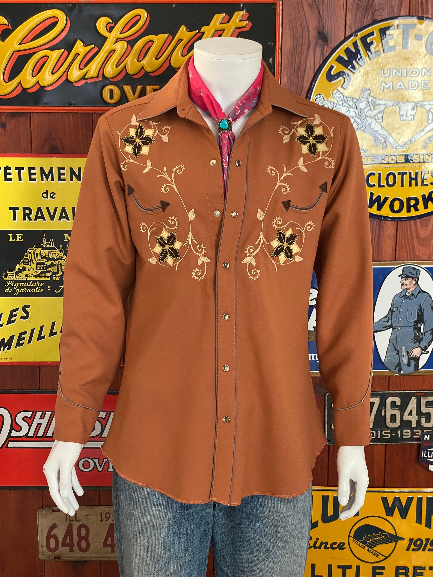 Size Med. Vintage 70s embroidered H Bar C western shirt