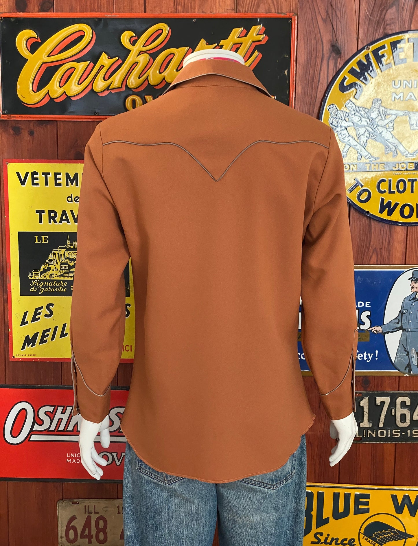 Size Med. Vintage 70s embroidered H Bar C western shirt