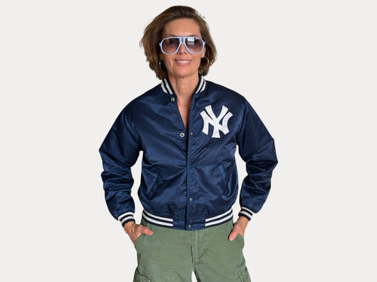 Youth Large. Vintage Diamond collection 90s New York Yankee Starter jacket -made in USA-AJ357 Studio-AJ357 Studio