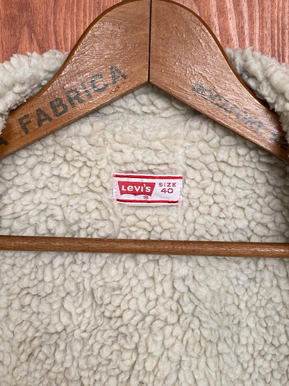 Size 40 US (50 EU). 4 pockets Vintage Levis sherpa fleece Jacket Made in USA.-AJ357 Studio