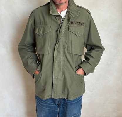 Small Regular – Authentic 1967 US Army M-65 Field Jacket Military-AJ357 Studio