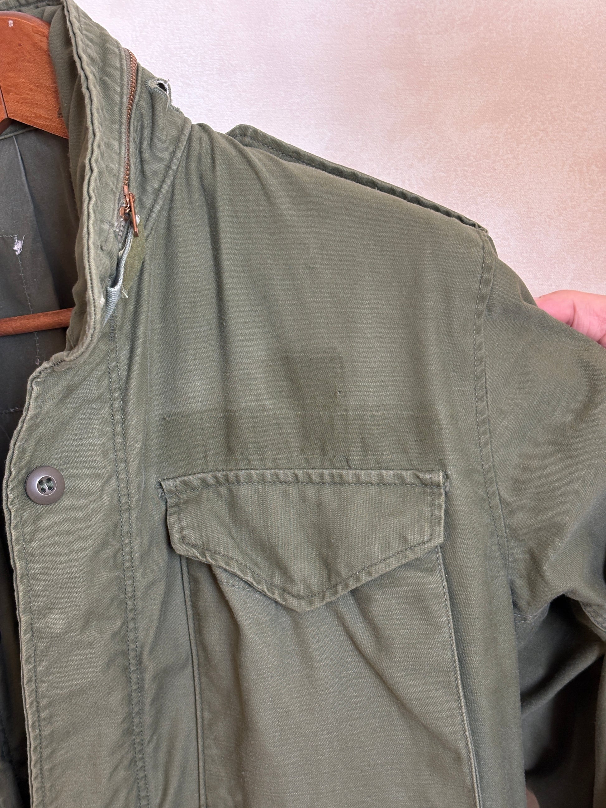 Small Reg. Authentic US Army M-65 field jacket Military - USA Vintage Bcn