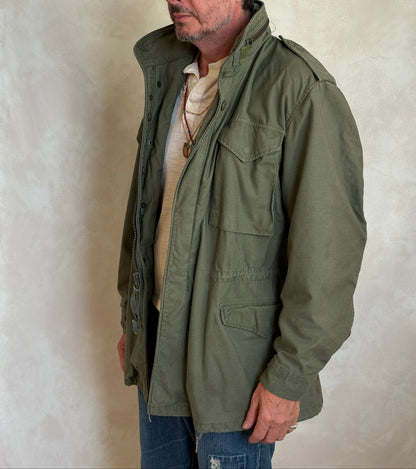 Med Long. Authentic 1987 US Army M-65 field jacket Military-AJ357 Studio