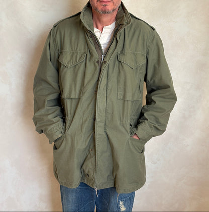 Med Long. Authentic 1987 US Army M-65 field jacket Military-AJ357 Studio