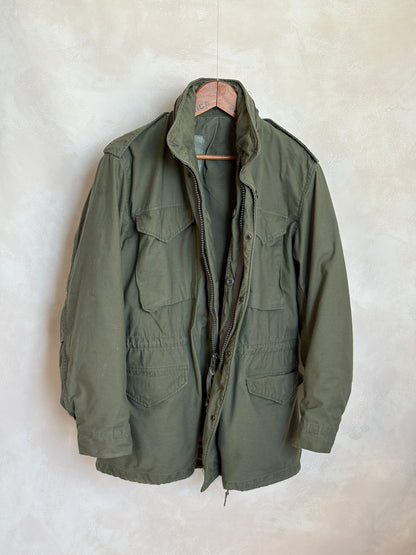 Med Long. Authentic 1987 US Army M-65 field jacket Military-AJ357 Studio
