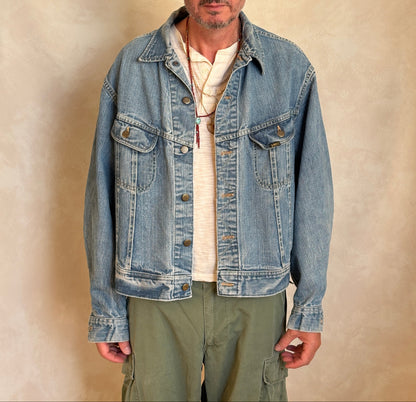 Size 50US XXL. Vintage 70s Lee Union Made Denim Shirt – 2 Pockets – Made in USA-AJ357 Studio