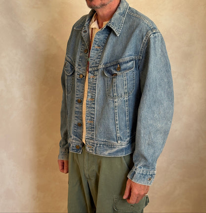 Size 50US XXL. Vintage 70s Lee Union Made Denim Shirt – 2 Pockets – Made in USA-AJ357 Studio