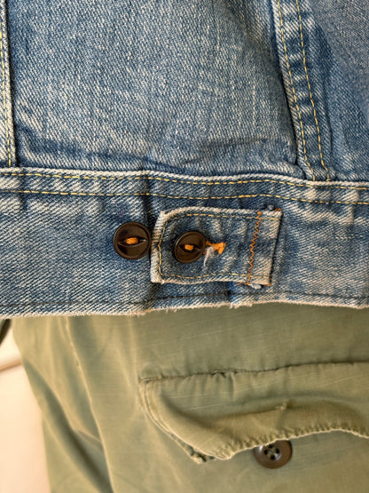 Size 50US XXL. Vintage 70s Lee Union Made Denim Shirt – 2 Pockets – Made in USA-AJ357 Studio