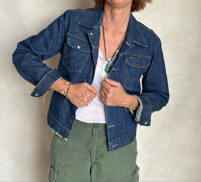 Size 36US / 46EU . Vintage 70s Wrangler Denim Jacket – 4 Pockets – Made in USA-AJ357 Studio