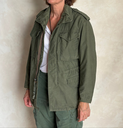 X Small Reg. Authentic 1980 US Army M-65 field jacket Military-AJ357 Studio