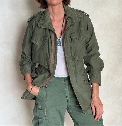 X Small Reg. Authentic 1980 US Army M-65 field jacket Military-AJ357 Studio