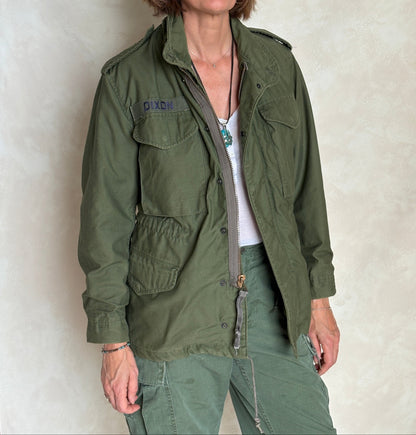 X Small Short. 1982 Authentic US Army M-65 Field jacket Military-AJ357 Studio