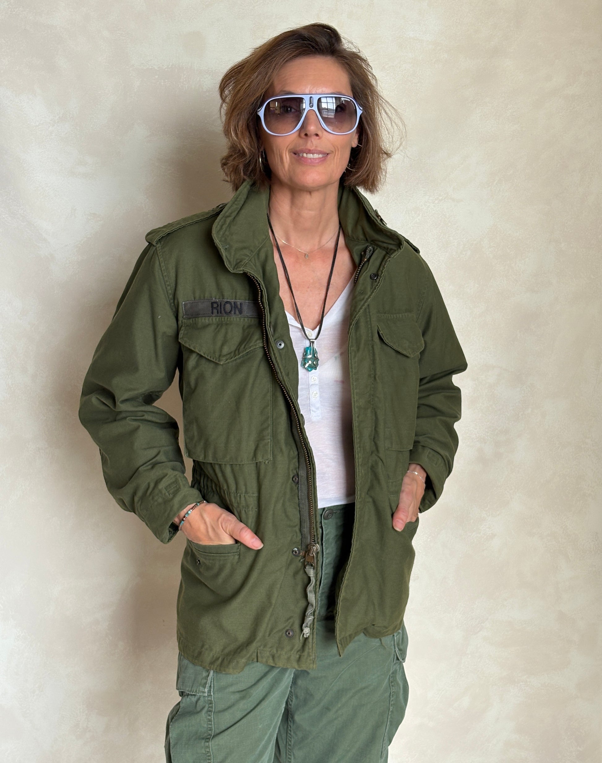 X Small Short. Authentic 1982 US Army M-65 field jacket Military - USA Vintage Bcn