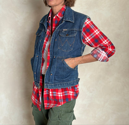 Size 38US / 48EU . 1960s Vintage Wrangler 24MJZ Denim Jacket – Made in USA-AJ357 Studio