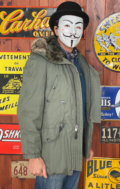 XXS. Authentic 1986 US Air Force vintage N-3B extreme cold weather Flyer coat Jacket type-AJ357 Studio