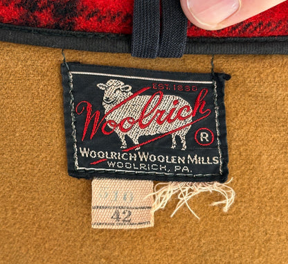 Size 42 US (52EU) 50s Woolrich hunting plaid wool jacket Made in USA