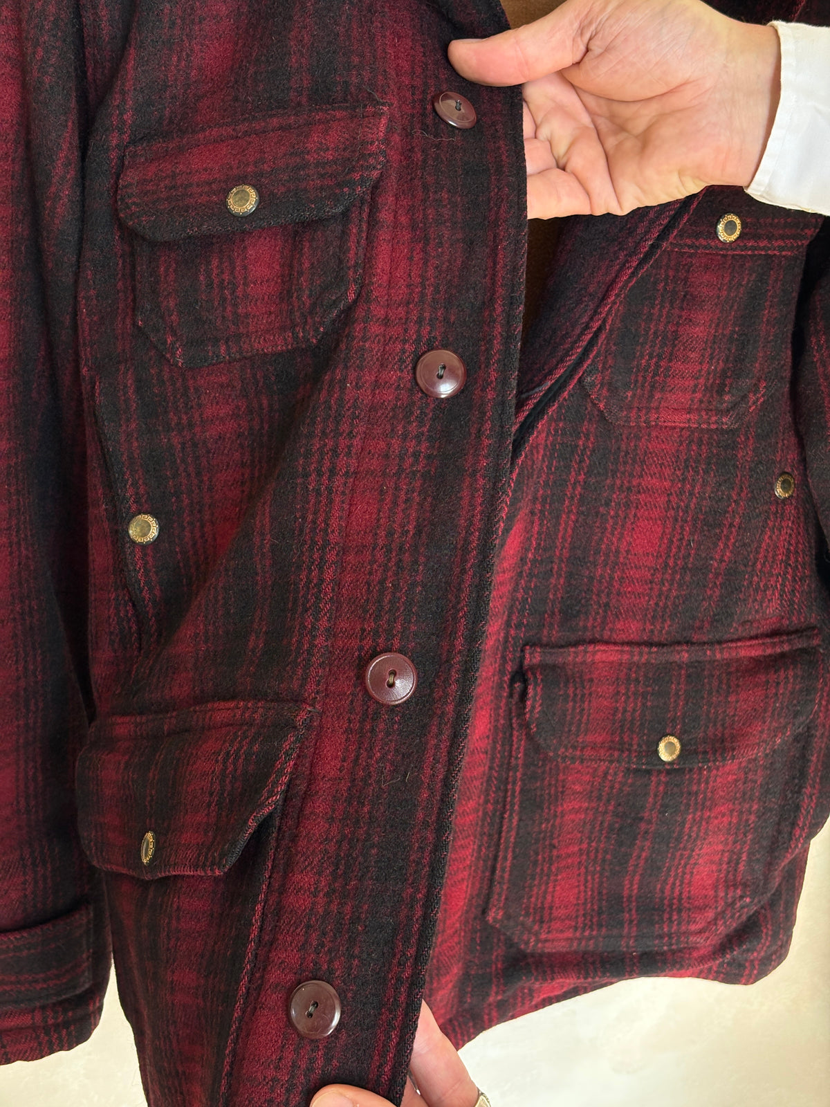 Vintage 1930s Woolrich Red & Black Plaid Wool Hunting Jacket –size 38US / 48EU. Made in USA