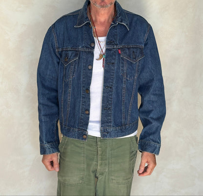 Size 46US / 56EU. Vintage Early 70s 2 pocket Levi’s Denim Jacket 70505 –Single Stitch, Made in USA-AJ357 Studio