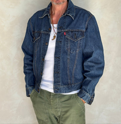 Size 46US / 56EU. Vintage Early 70s 2 pocket Levi’s Denim Jacket 70505 –Single Stitch, Made in USA-AJ357 Studio