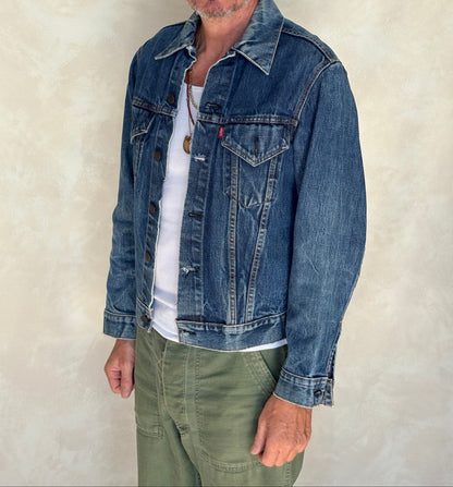 Size 40US / 50EU. Vintage Early 70s 2 pocket Levi’s Denim Jacket 70505 – Single Stitch, Made in USA-AJ357 Studio