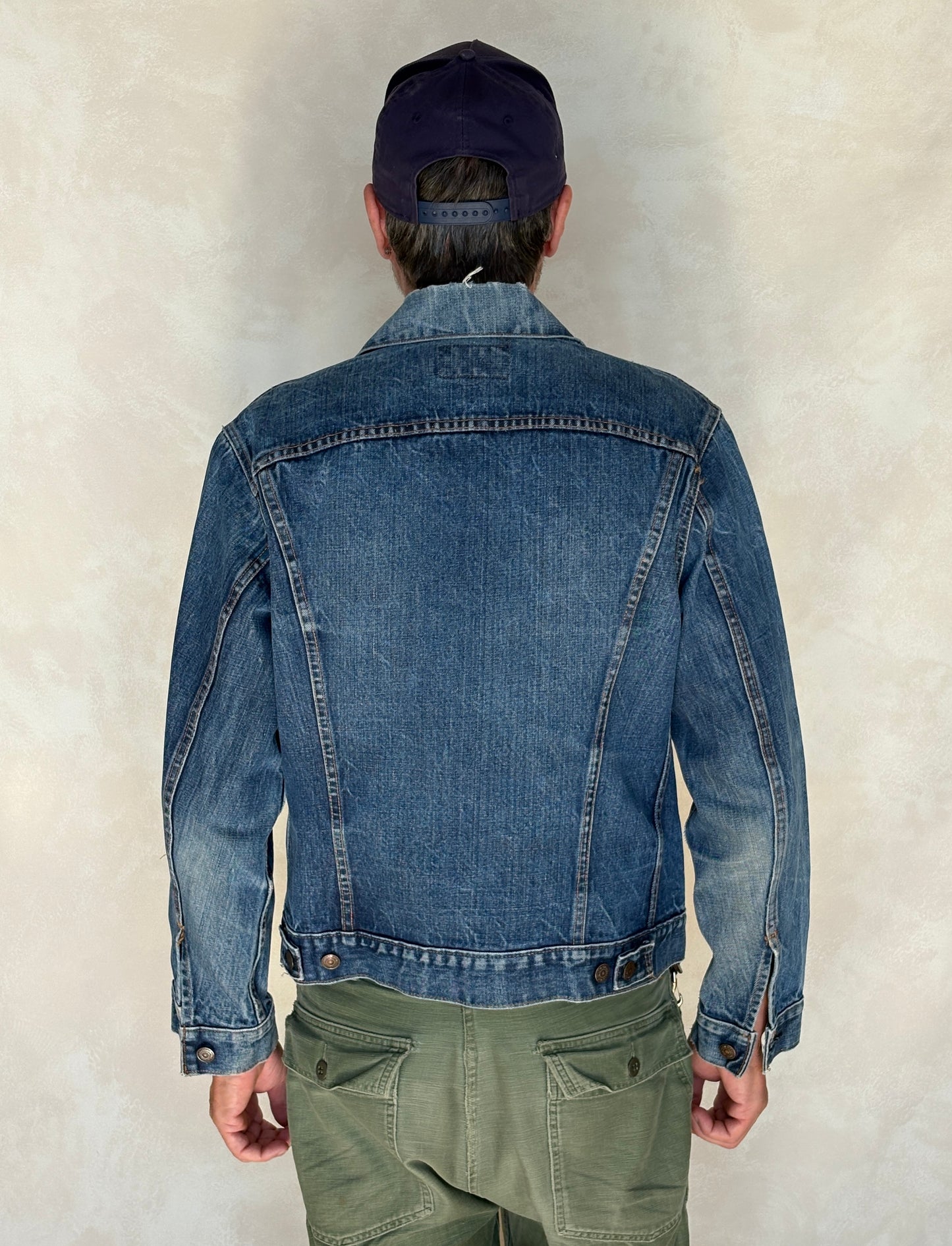 Size 40US / 50EU. Vintage Early 70s 2 pocket Levi’s Denim Jacket 70505 – Single Stitch, Made in USA - USA Vintage Bcn