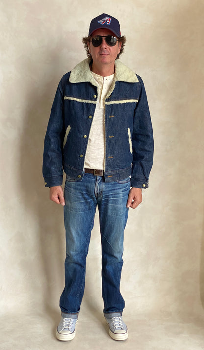 Size Med. 80s Vintage Oshkosh fleece denim Jacket-AJ357 Studio