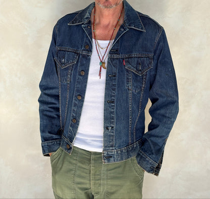 Size 44US / 54EU. Vintage Early 70s 2 pocket Levi’s Denim Jacket 70505 – Single Stitch, Made in USA-AJ357 Studio