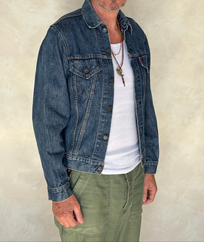 Size 38US / 48EU. Vintage Early 70s 2 pocket Levi’s Denim Jacket 70505 – Single Stitch, Made in USA-AJ357 Studio