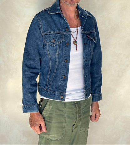 Size 38US / 48EU. Vintage Early 70s 2 pocket Levi’s Denim Jacket 70505 – Single Stitch, Made in USA-AJ357 Studio