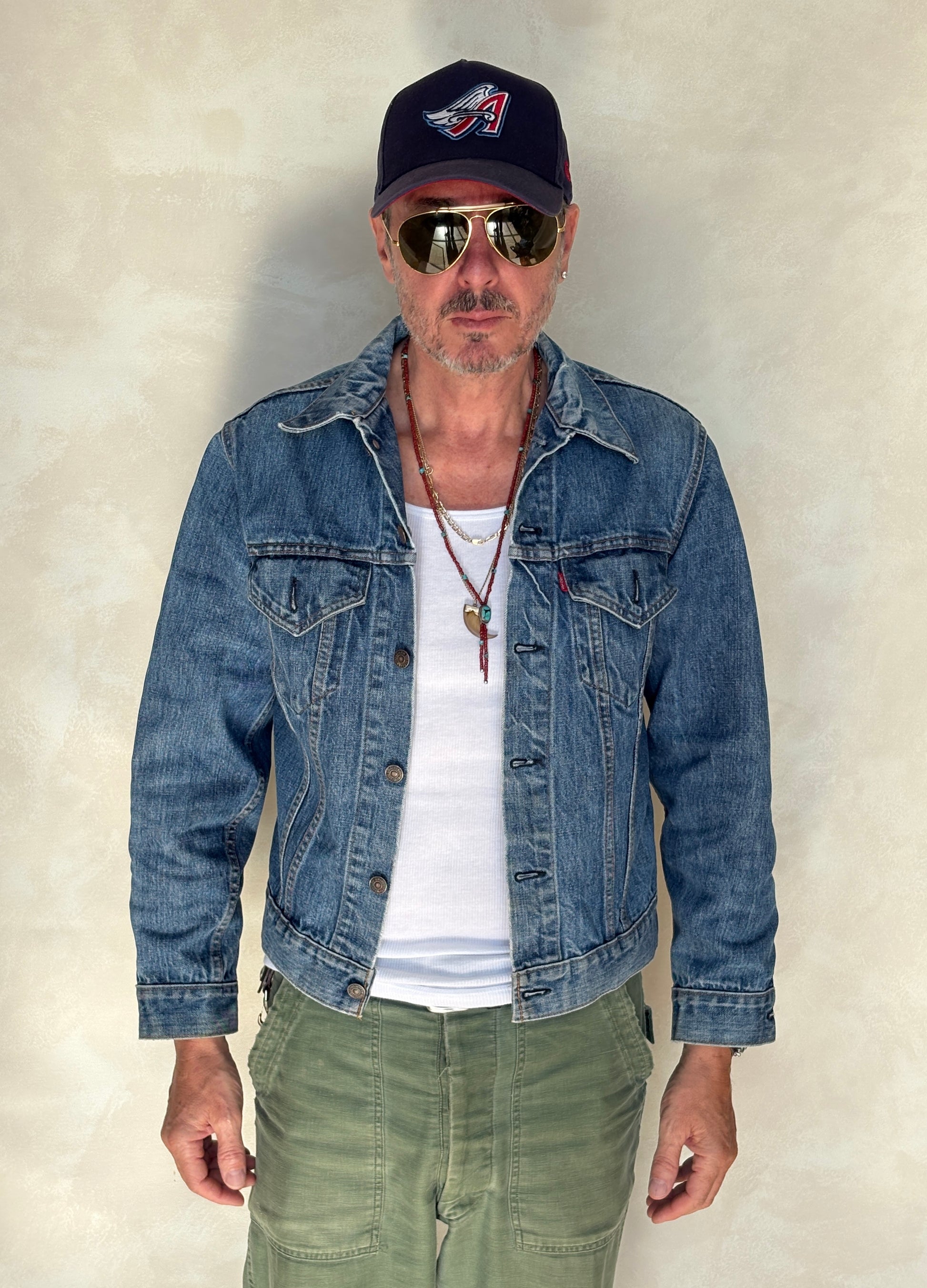 Size 40US Short / 50EU. Vintage Early 70s 2 pocket Levi’s Denim Jacket 70505 – Single Stitch, Made in USA - USA Vintage Bcn