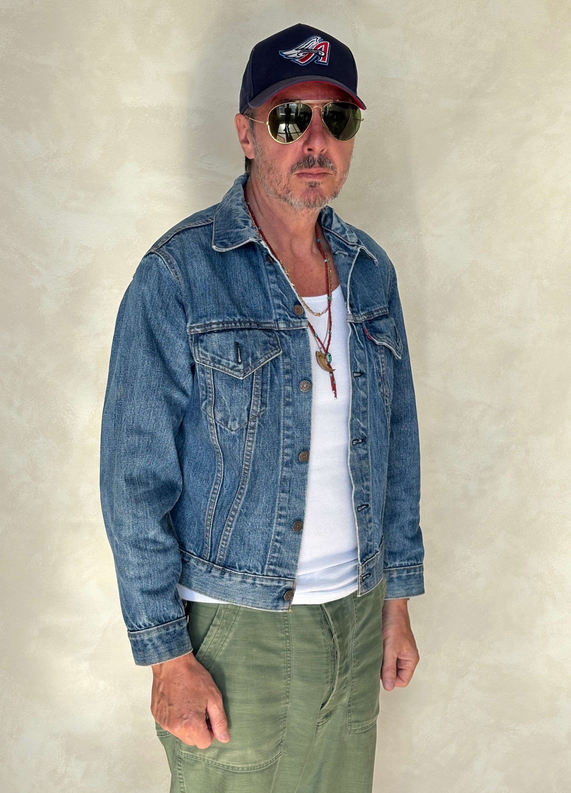 Size 40US Short / 50EU. Vintage Early 70s 2 pocket Levi’s Denim Jacket 70505 – Single Stitch, Made in USA - USA Vintage Bcn