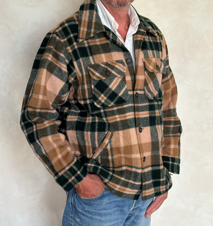 LL Bean Wool Plaid shirt jacket Made in USA . Size Mens Large
