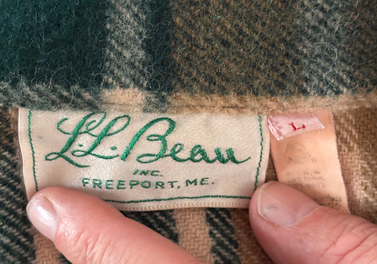 LL Bean Wool Plaid shirt jacket Made in USA . Size Mens Large