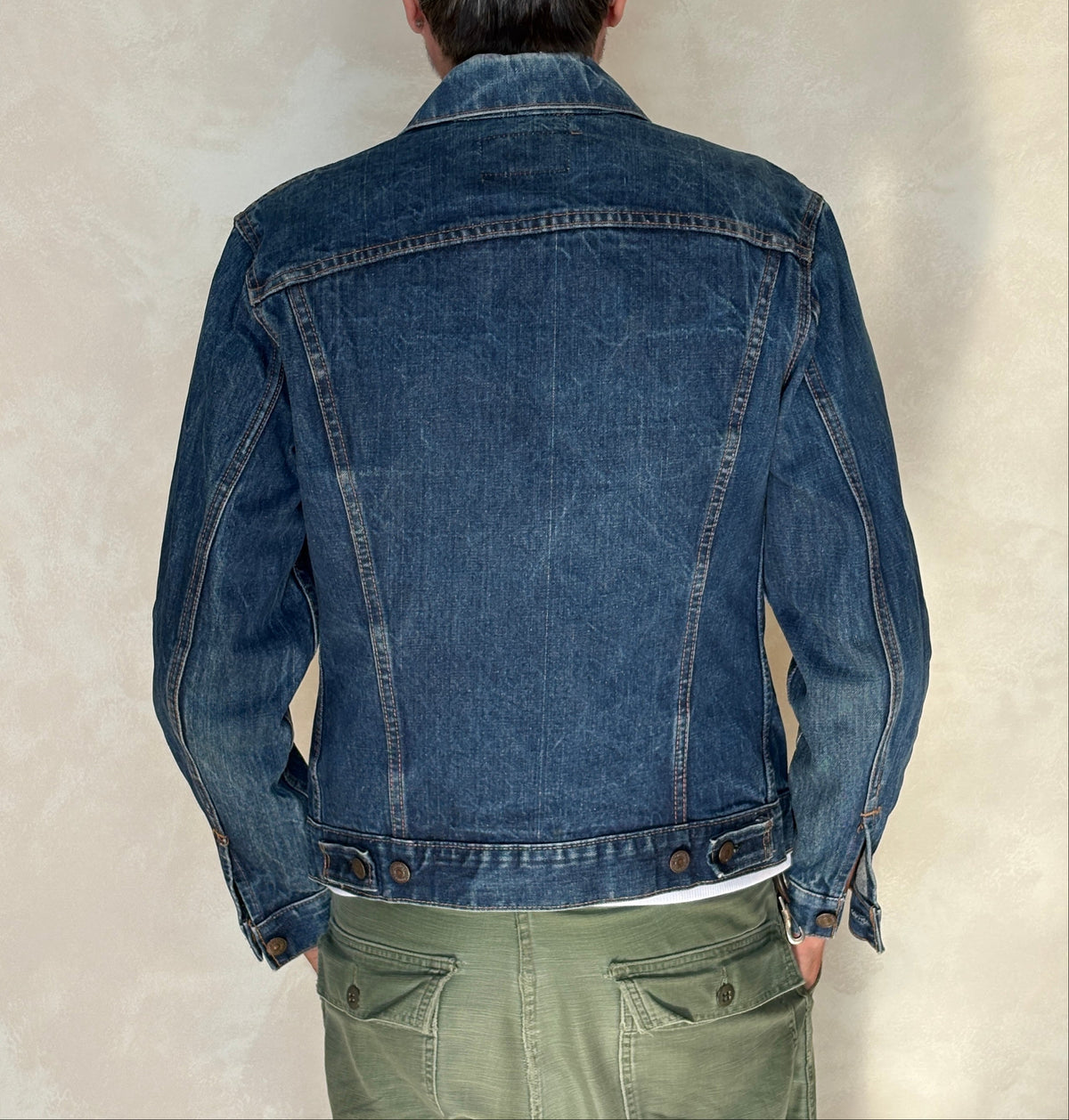 Size 38US / 48EU. Vintage Early 70s 2 pocket Levi’s Denim Jacket 70505 – Single Stitch, Made in USA-AJ357 Studio