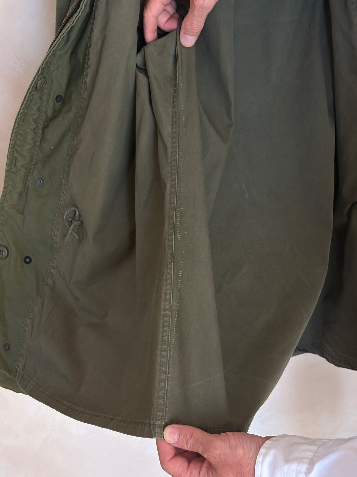 Med Long. Authentic 1975 OG-107 US Army M-65 Field Jacket – Vietnam Era Military Issue