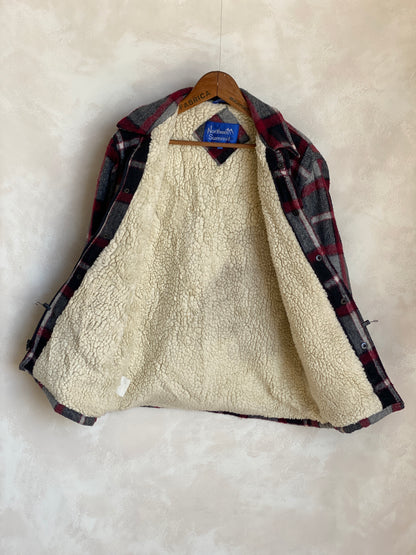 Large. Heavy plaid zipper jacket made by Northern Summit-AJ357 Studio