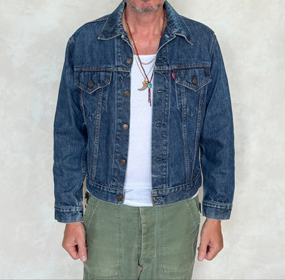 Size 40US / 50EU. Vintage Early 70s 2 pocket Levi’s Denim Jacket 70505 – Single Stitch, Made in USA-AJ357 Studio