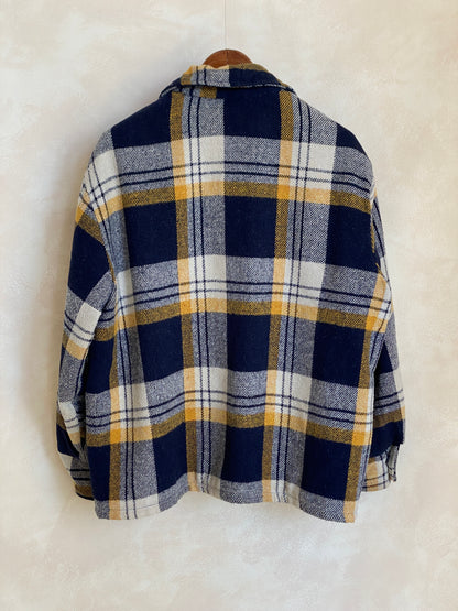 Size 44US/54EU . Vintage plaid heavy shirt jacket by Sears mens store-AJ357 Studio