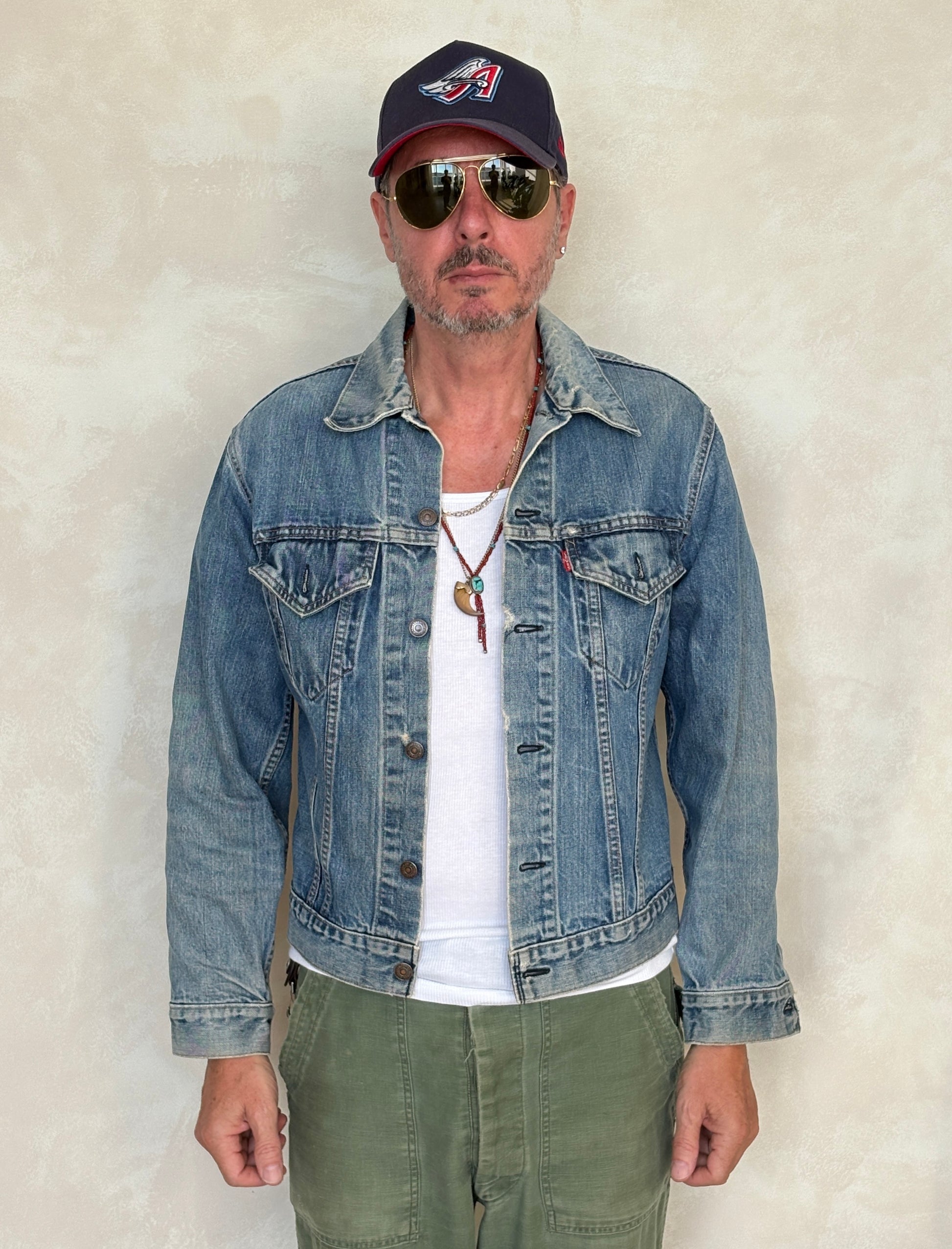 Size 38US / 48EU. Vintage 70s 2 pocket Levi’s Denim Jacket 70505 – Double Stitch, Made in USA - USA Vintage Bcn