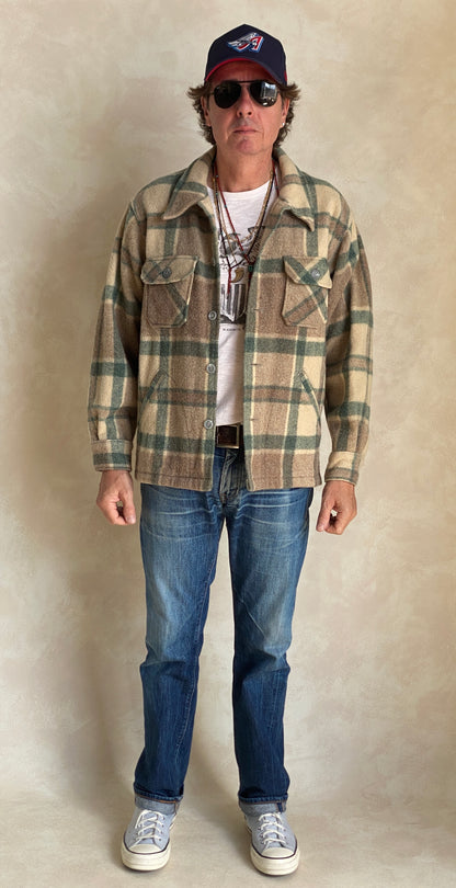 Large. Vintage wool plaid Woolrich shirt jacket-AJ357 Studio