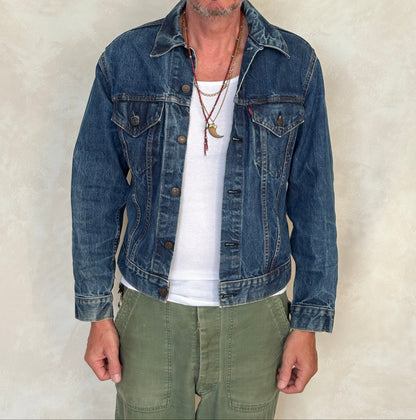 Size 38US / 48EU. Vintage Early 70s 2 pocket Levi’s Denim Jacket 70505 – Single Stitch, Made in USA-AJ357 Studio