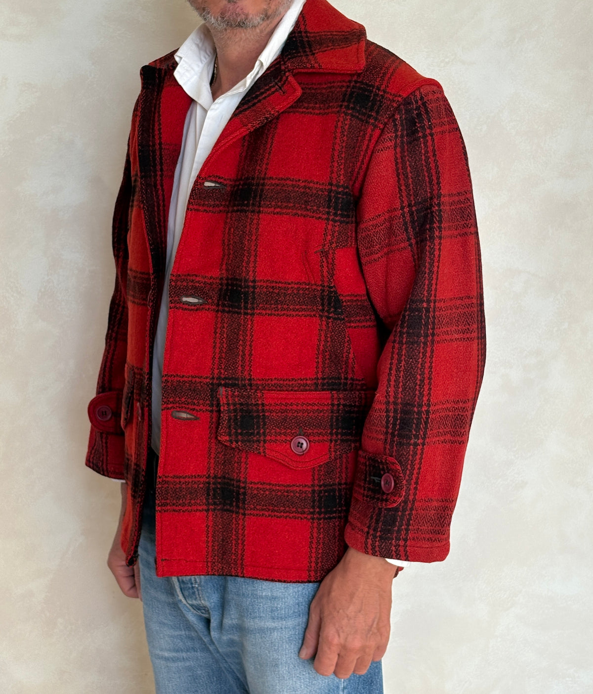 Size Small. Vintage 1940s Sears Roebuck plaid wool hunting jacket
