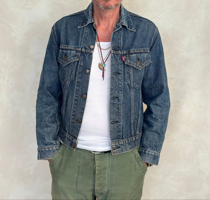 Size 38US / 48EU. Vintage Early 70s 2 pocket Levi’s Denim Jacket 70505 – Single Stitch, Made in USA-AJ357 Studio