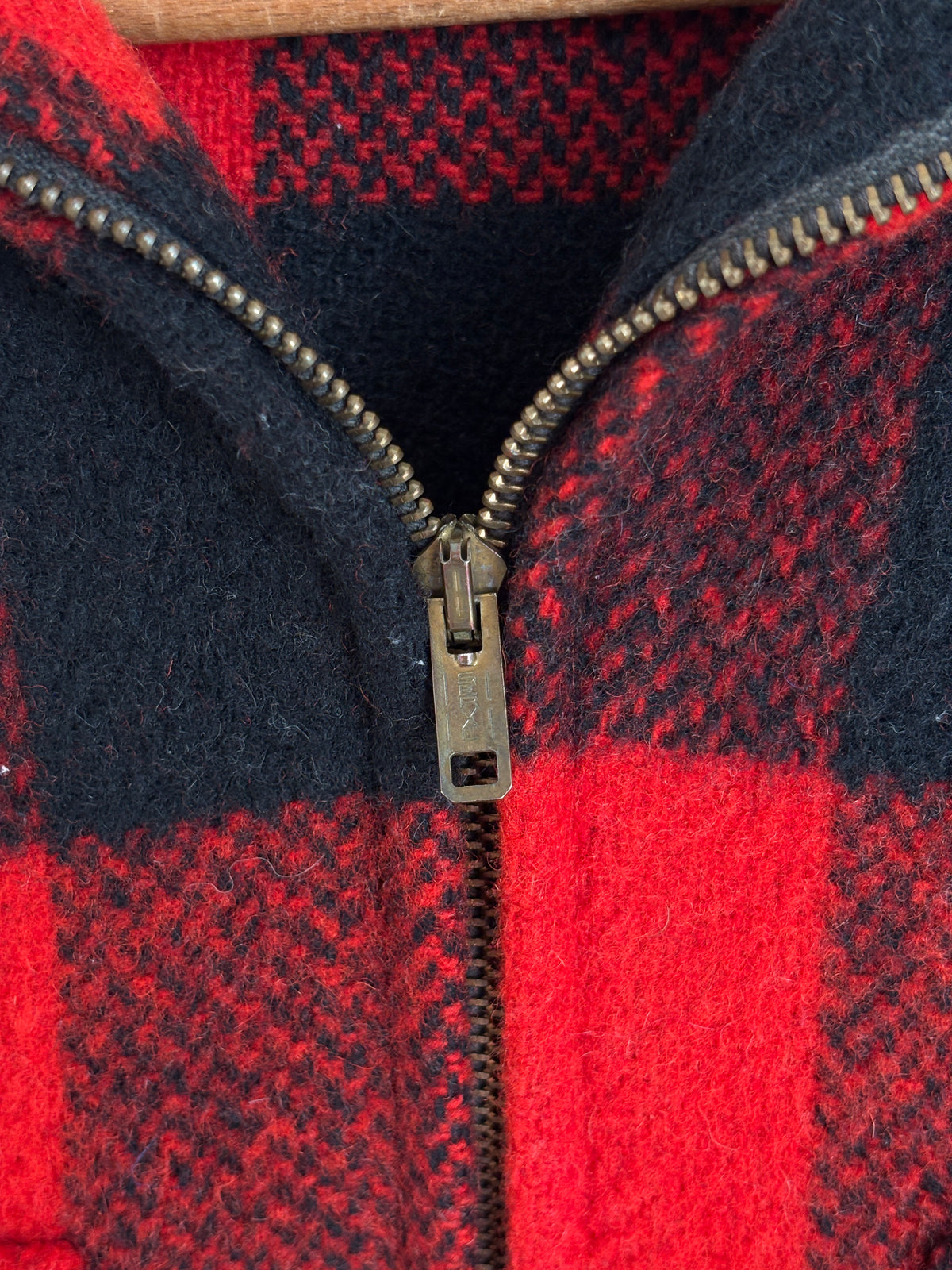 Vintage 1950s Utica N.Y. Wool Jacket Made in USA – Red Black Plaid Zip Workwear.