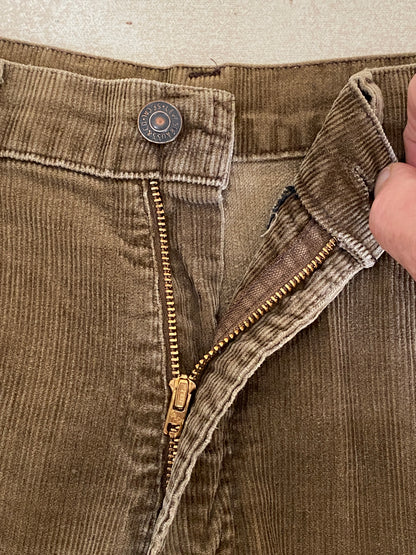 32X29 Vintage Levi’s corduroy 517 Made in USA-military-AJ357 Studio