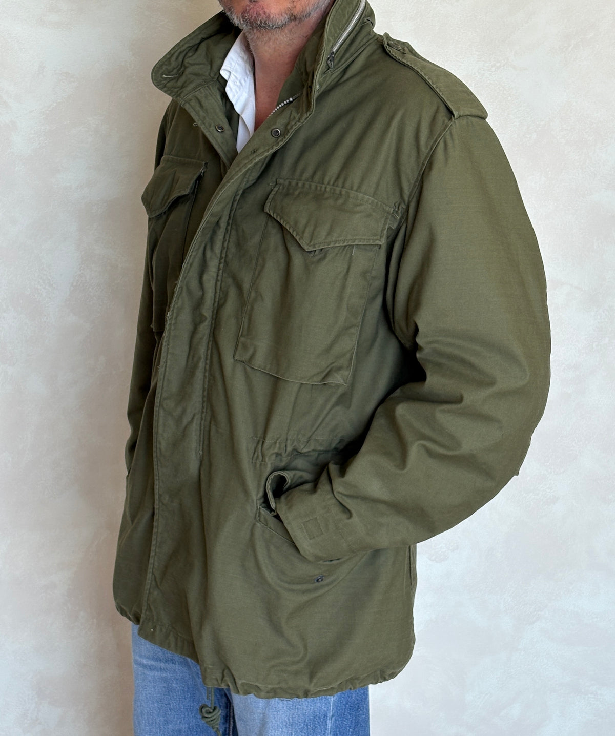 Vintage 1968 OG 107 US Army M-65 Field Jacket — Vietnam war era. Size Medium Regular