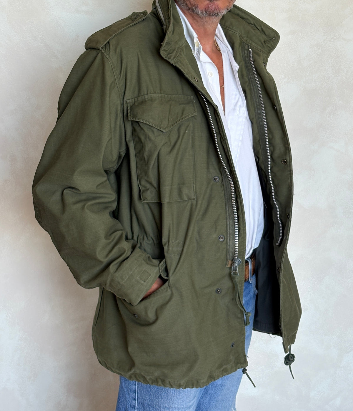 Vintage 1968 OG 107 US Army M-65 Field Jacket — Vietnam war era. Size Medium Regular